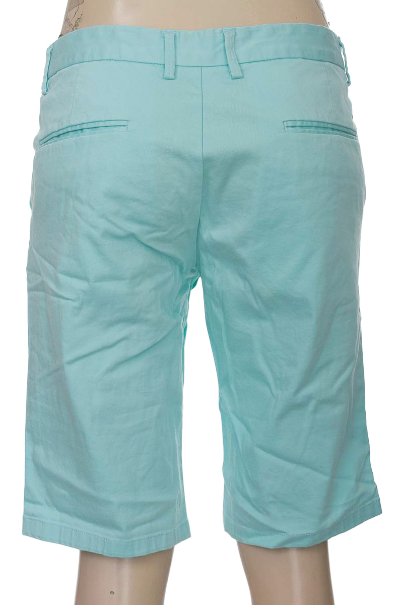 Bermuda - Pantaloneta color Aguamarina - Closeando