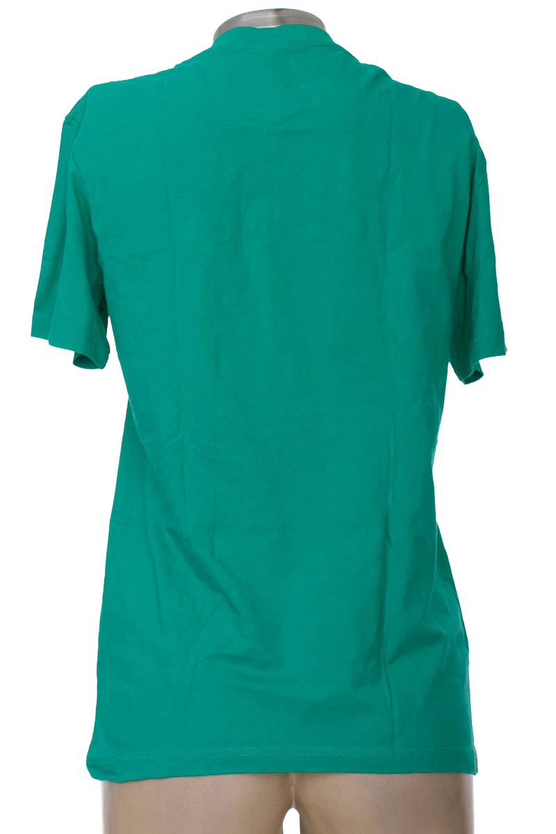 Top / Camiseta color Aguamarina - Closeando