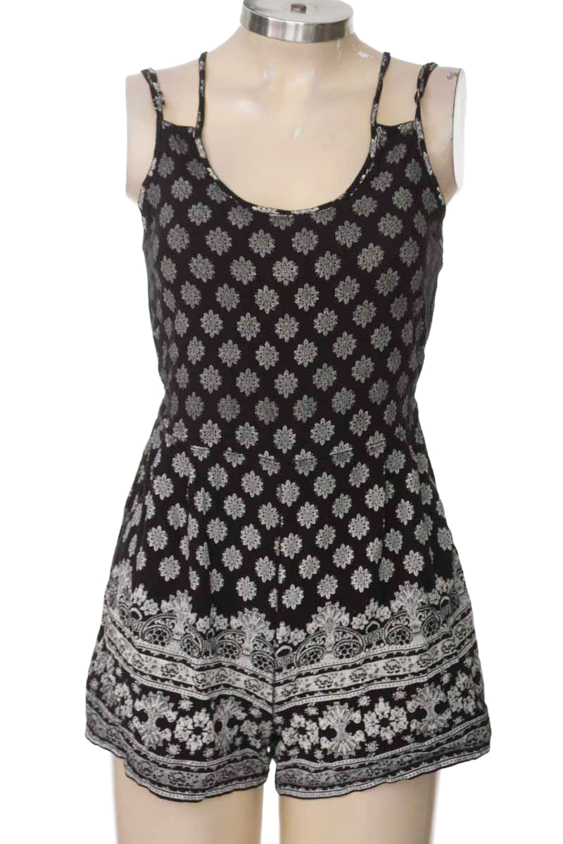 Vestido / Enterizo color Negro - Esprit