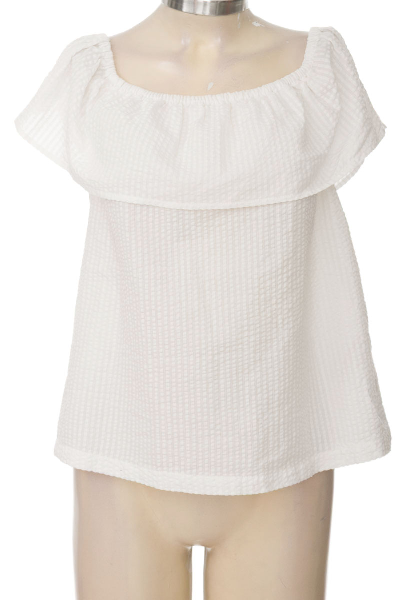 Top / Camiseta color Blanco - Divided by H&M