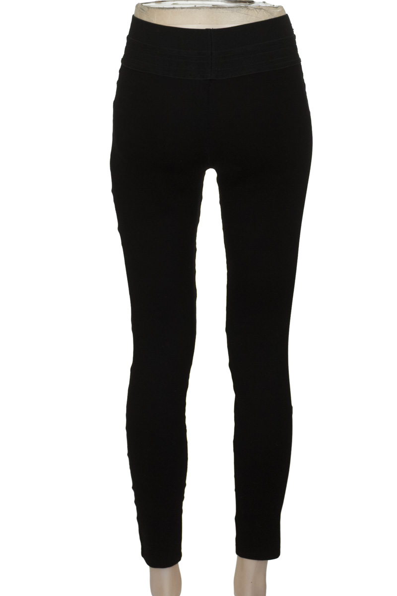 Pantalones color Negro - Zara
