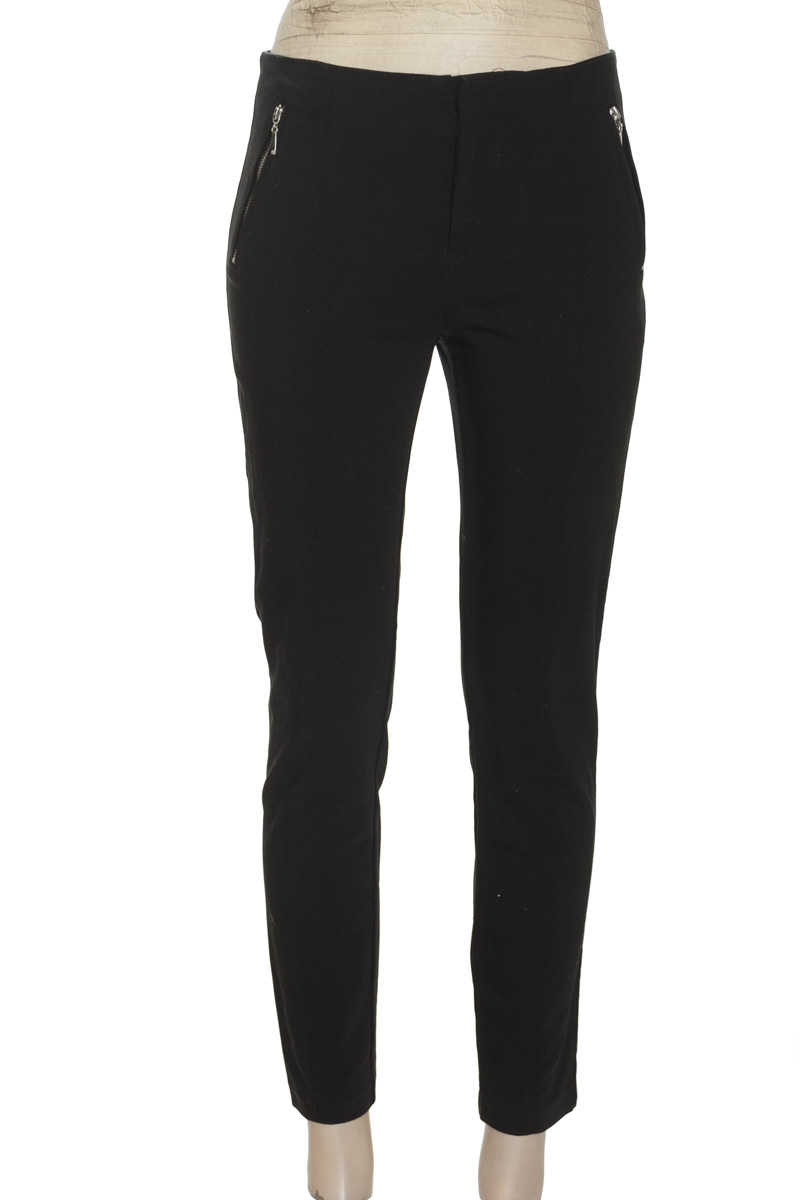 Pantalones color Negro - Basement