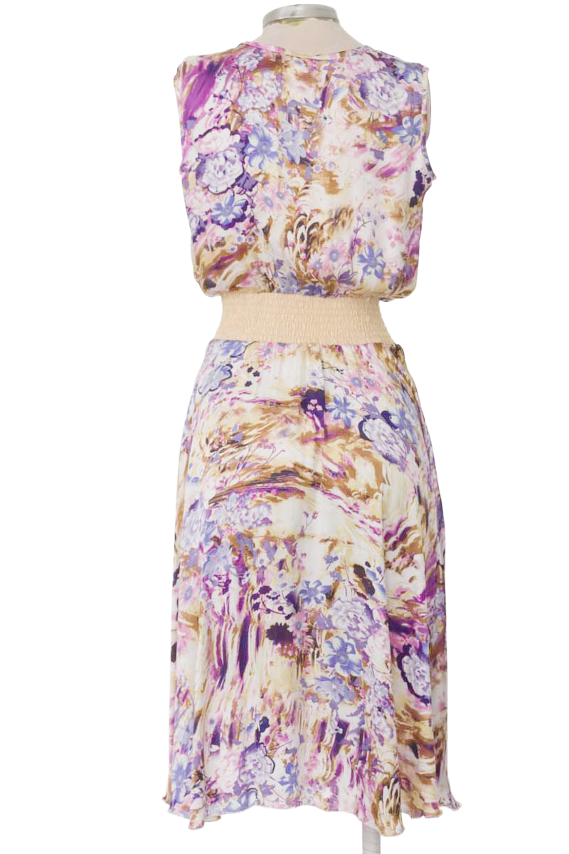 Vestido / Enterizo color Estampado - Closeando