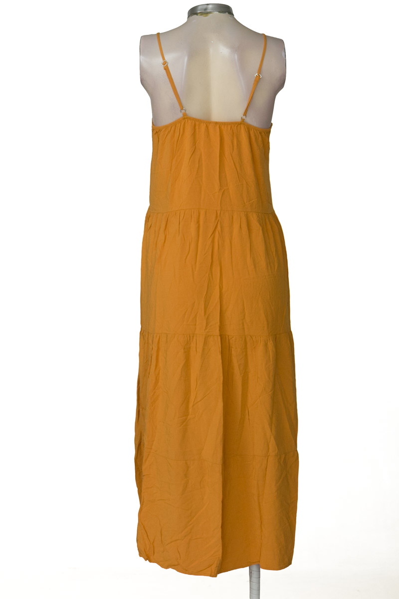 Vestido / Enterizo color Mostaza - Closeando