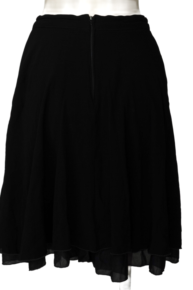 Falda color Negro - Closeando