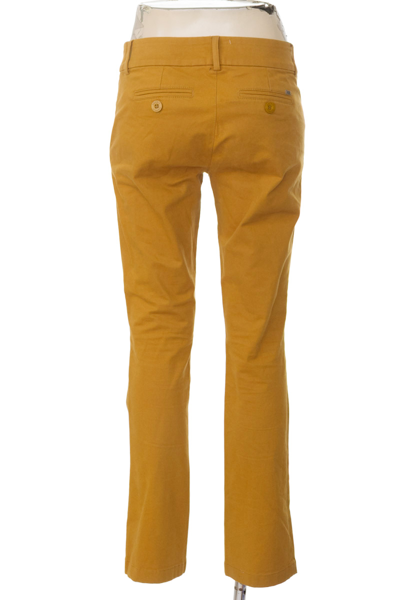 Pantalones color Mostaza - Esprit