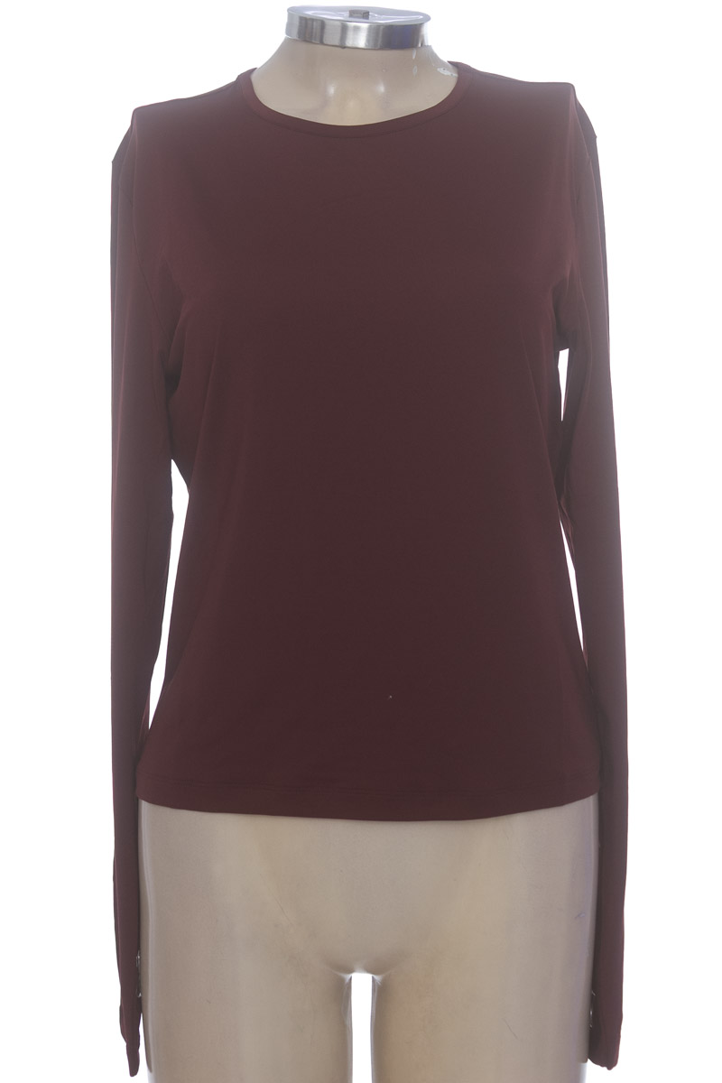 Ropa Deportiva / Salida de Baño color Vinotinto - H&M