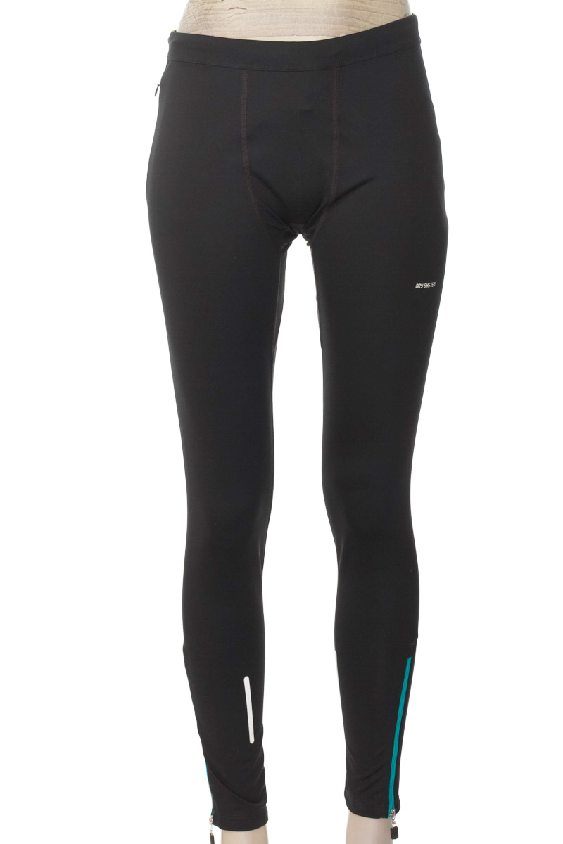 Ropa Deportiva color Negro - Arturo Calle