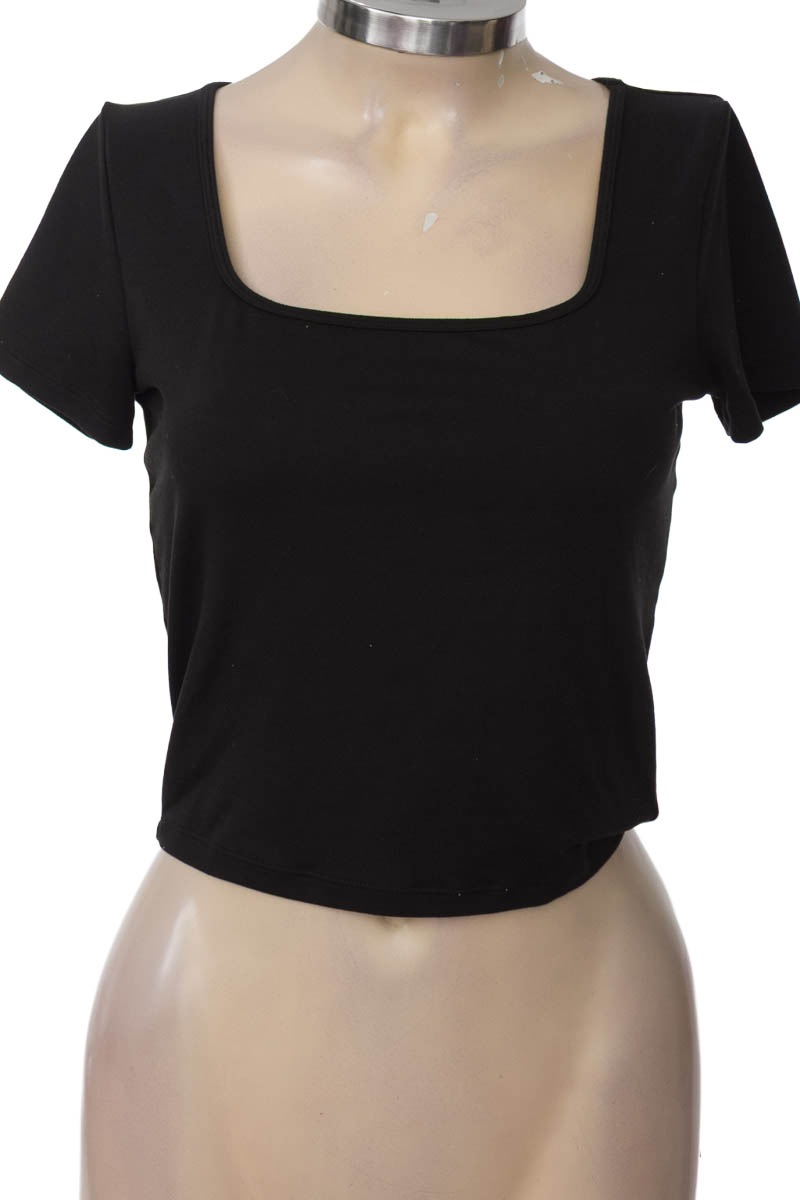 Top / Camiseta color Negro - Hollister
