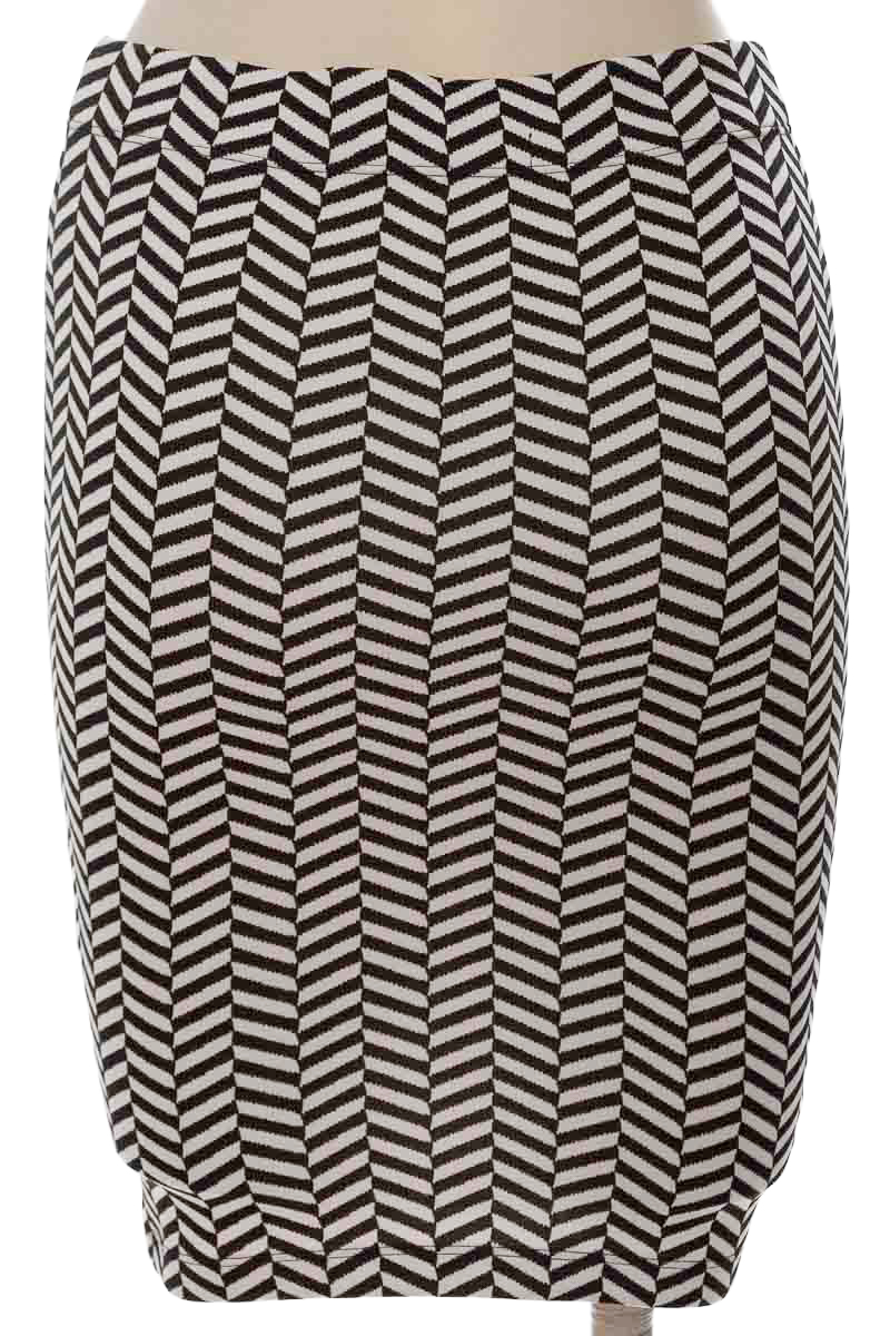 Falda color Negro - Seven Seven