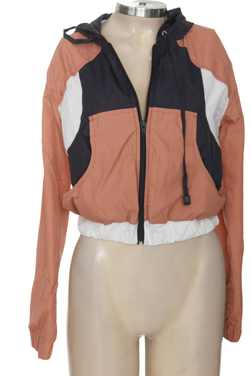 Chaqueta / Abrigo color Rosado - Nudo Tex