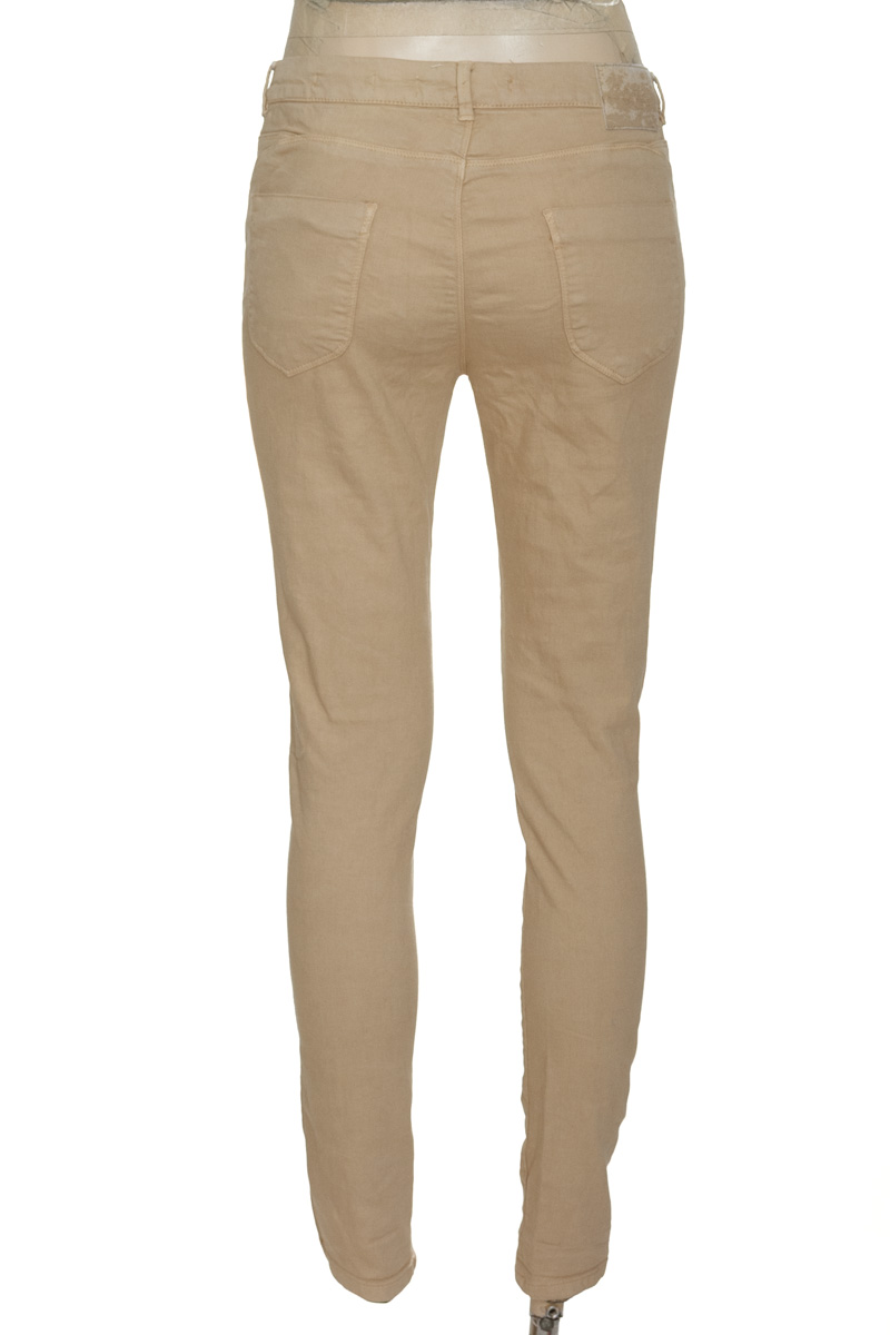 Pantalones color Beige - Bershka