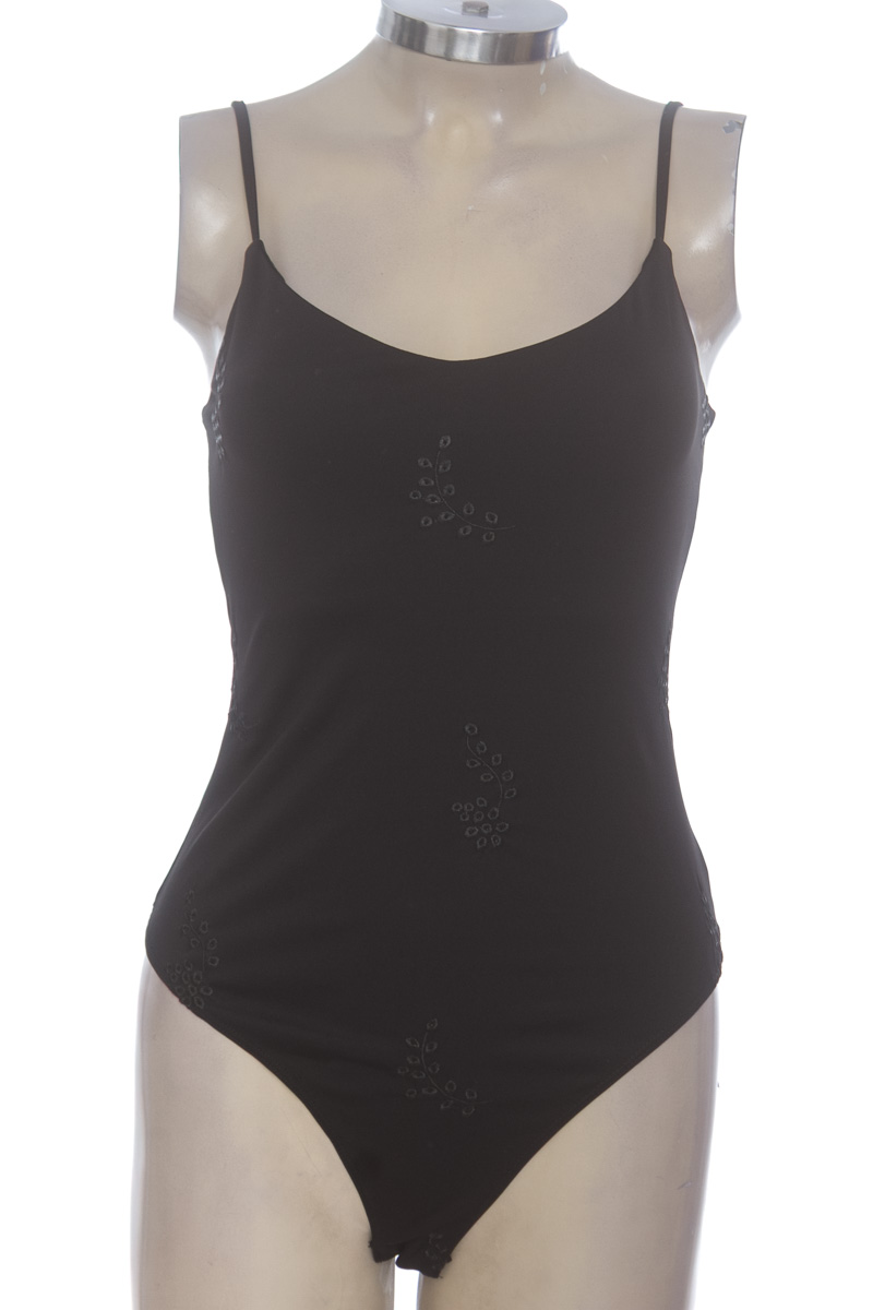 Top / Camiseta color Negro - H&M