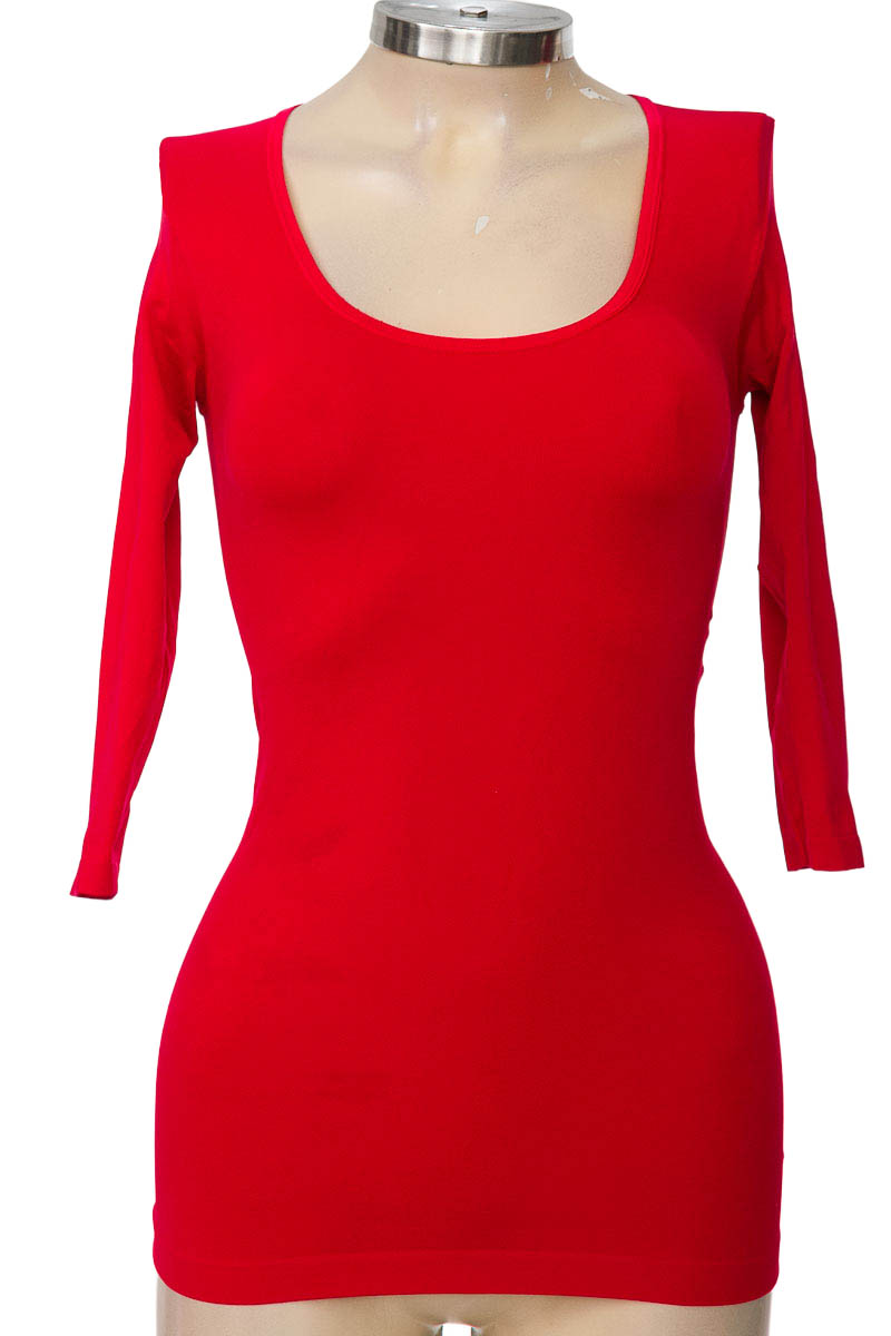 Top / Camiseta color Rojo - Tall