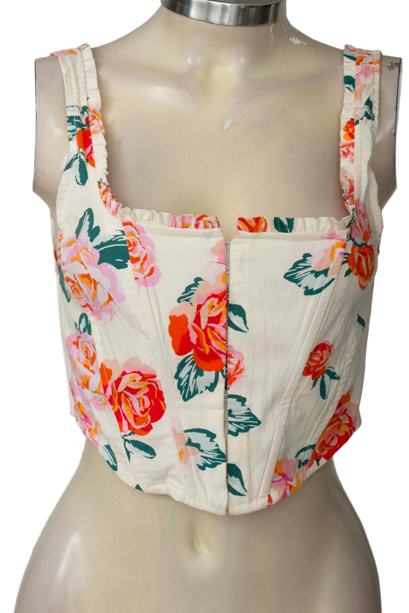 Top / Camiseta color Beige - Stradivarius