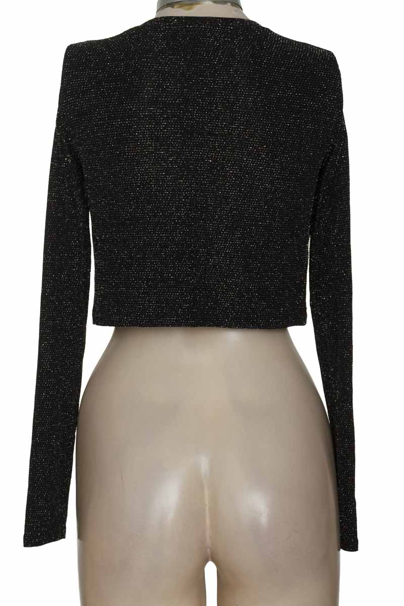 Top / Camiseta color Negro - MATTELSA