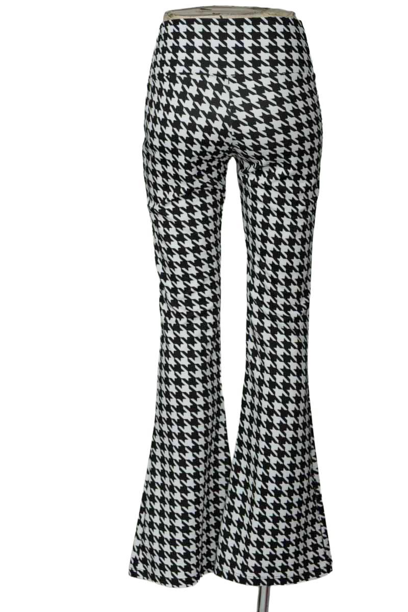 Pantalones color Estampado - Closeando