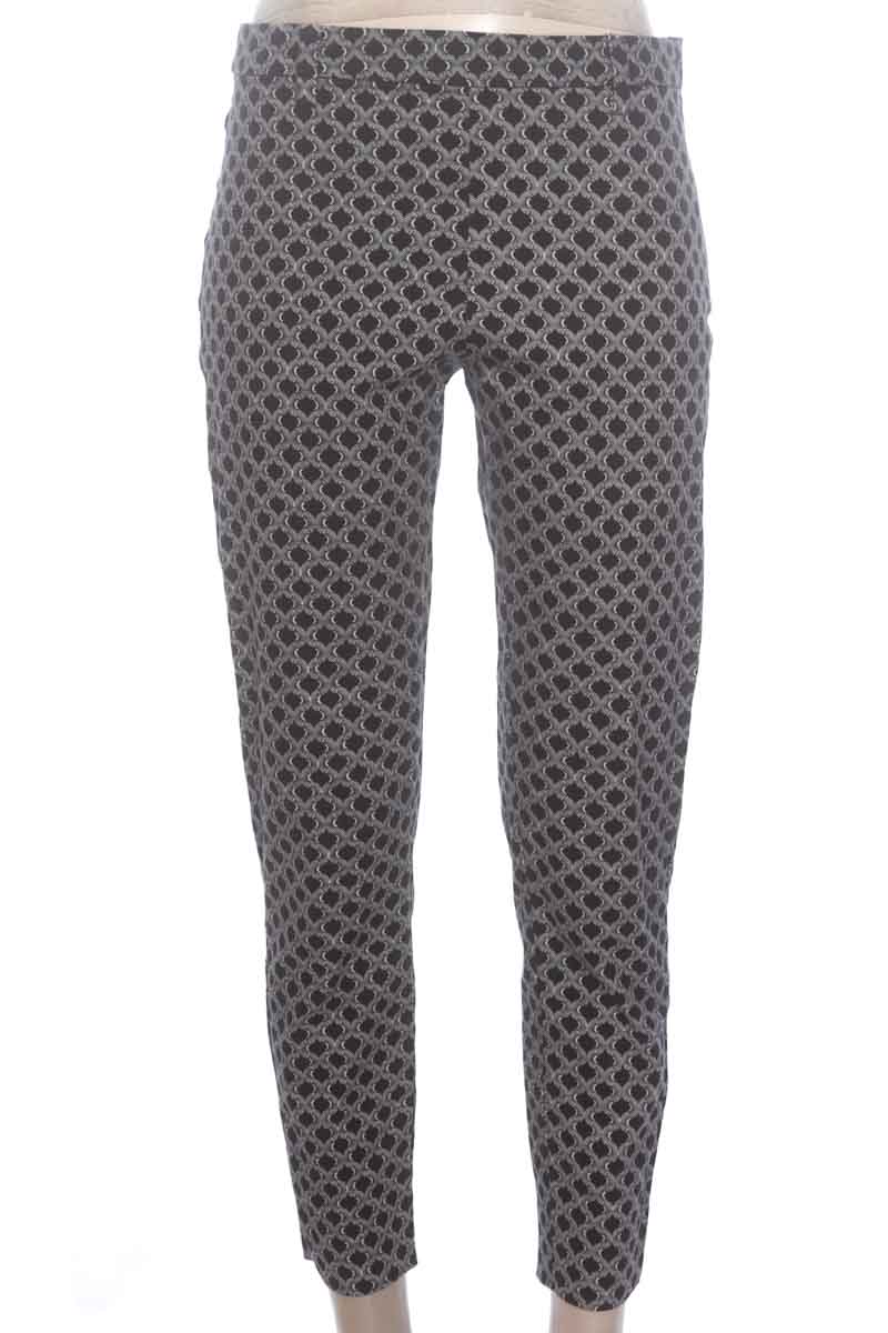 Pantalones color Estampado - Closeando
