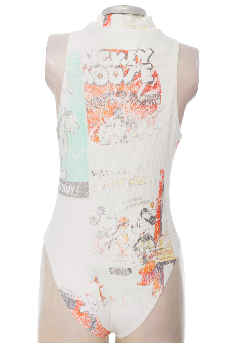 Top / Camiseta color Blanco - Desigual