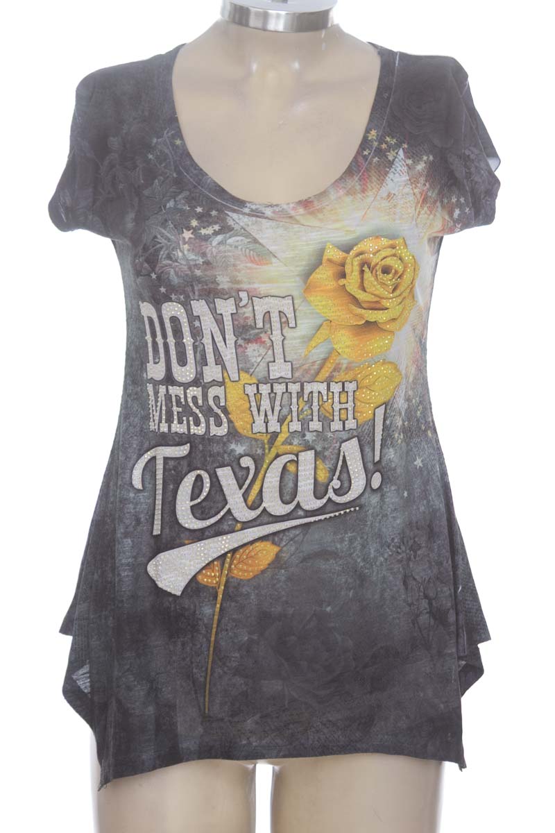 Top / Camiseta color Gris - Sweet Gisele