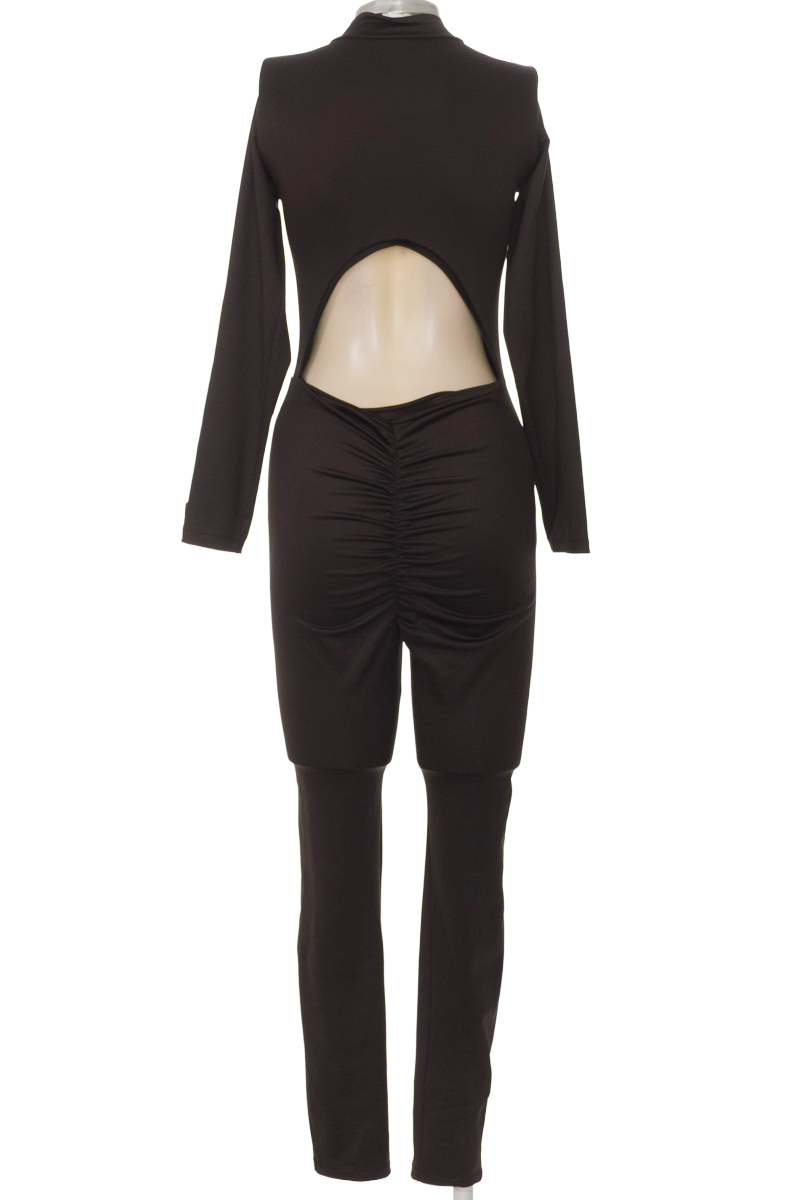 Ropa Deportiva / Salida de Baño color Negro - Closeando