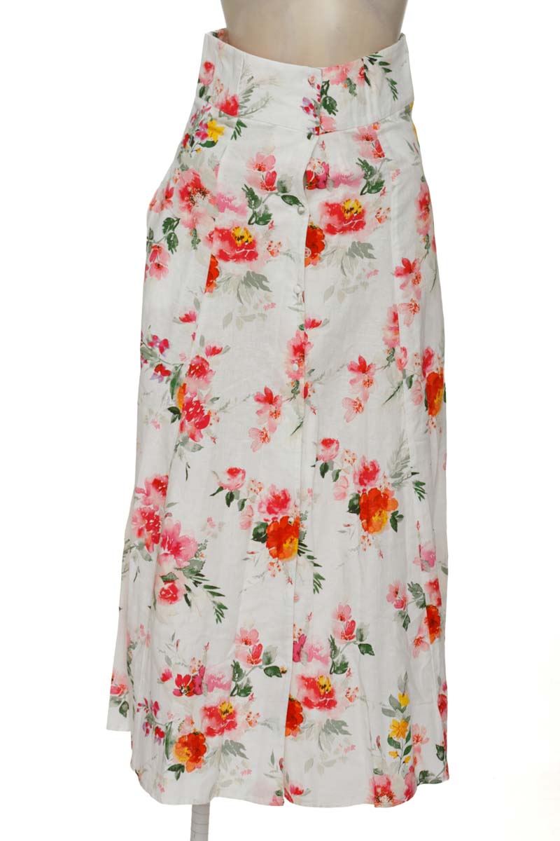 Falda color Blanco - Closeando