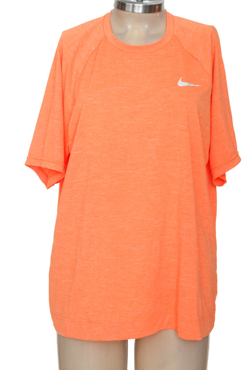 Ropa Deportiva / Salida de Baño color Naranja - Nike