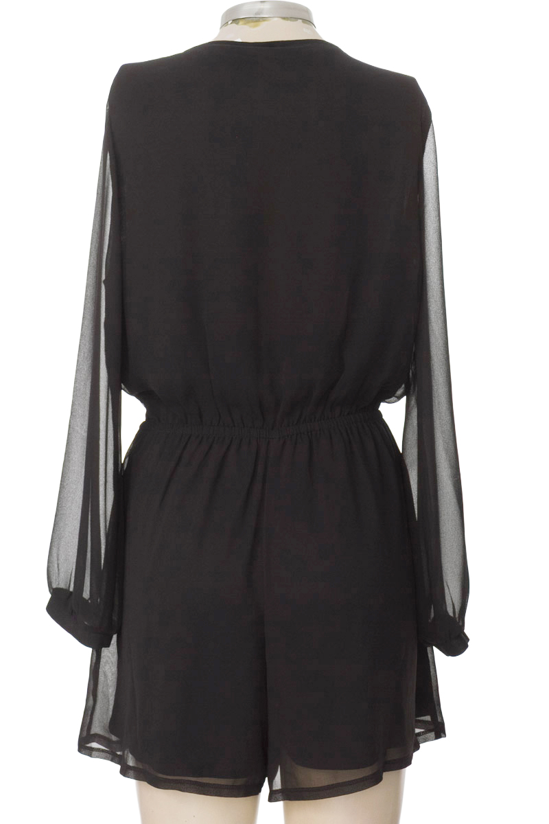 Vestido / Enterizo color Negro - Express