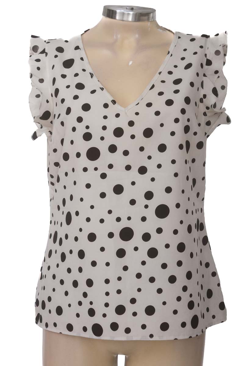 Top / Camiseta color Blanco - Closeando