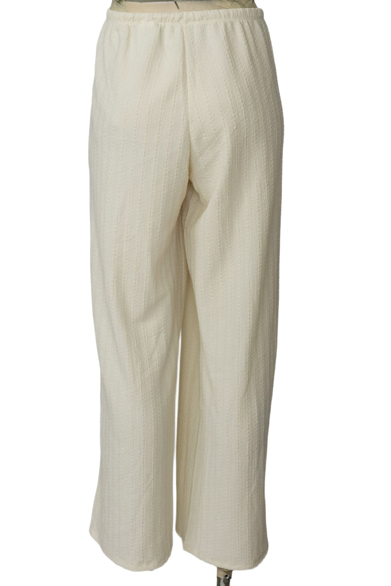 Pantalones color Beige - Divided by H&M