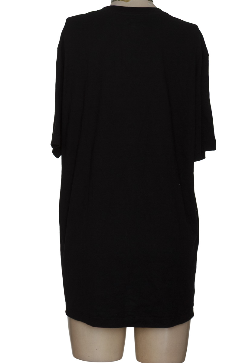 Top / Camiseta color Negro - Nike