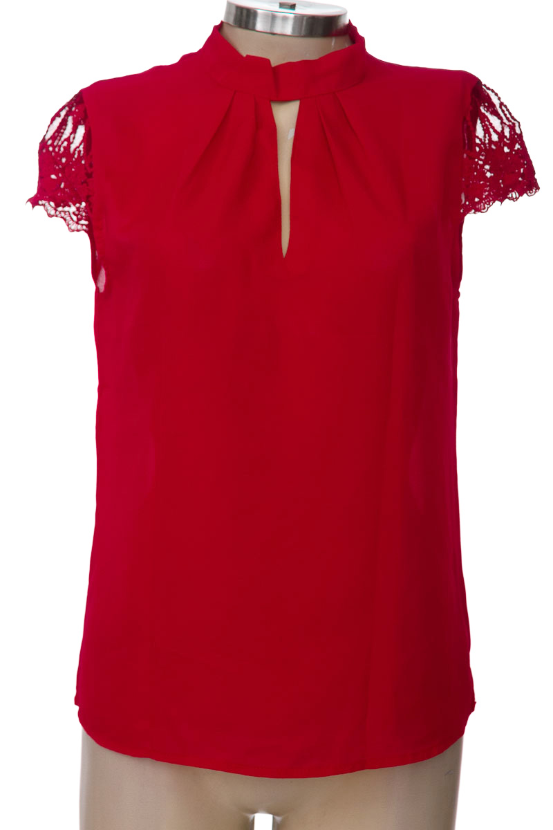 Top / Camiseta color Rojo - Closeando