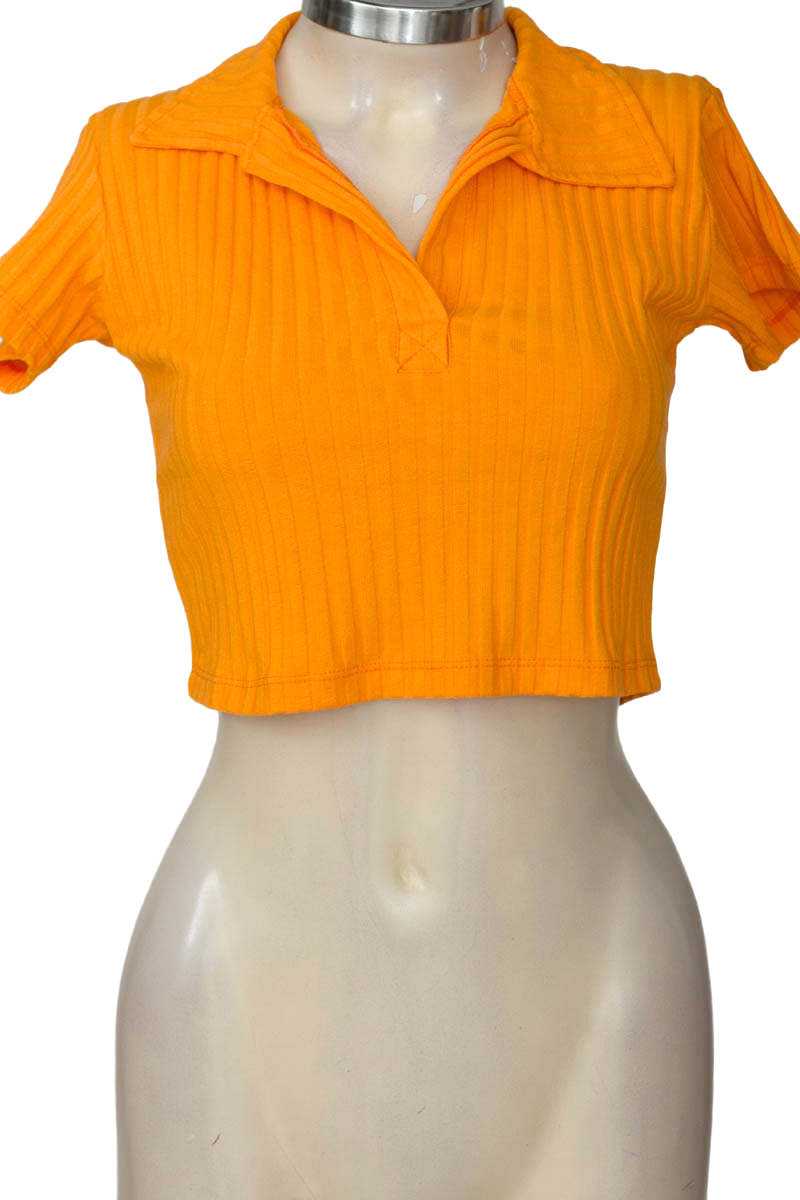Top / Camiseta color Naranja - Closeando