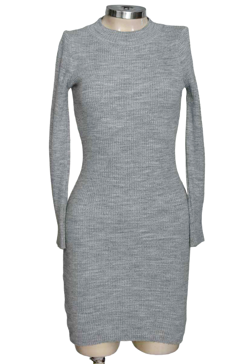 Vestido / Enterizo color Gris - Closeando