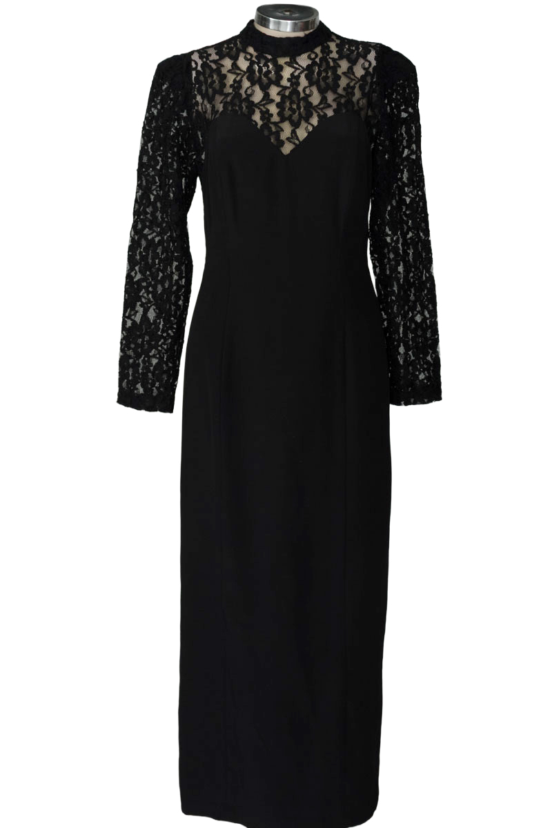 Vestido / Enterizo color Negro - Closeando