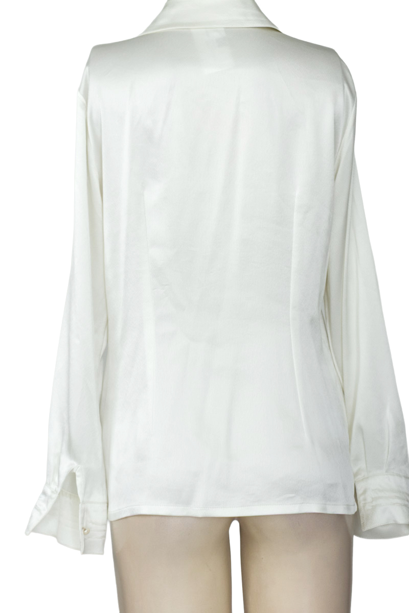 Blusa color Beige - Closeando