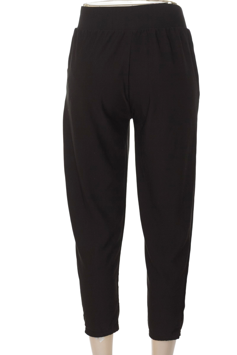 Pantalones color Negro - Closeando
