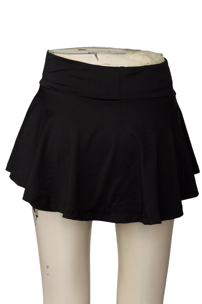 Ropa Deportiva / Salida de Baño color Negro - Closeando