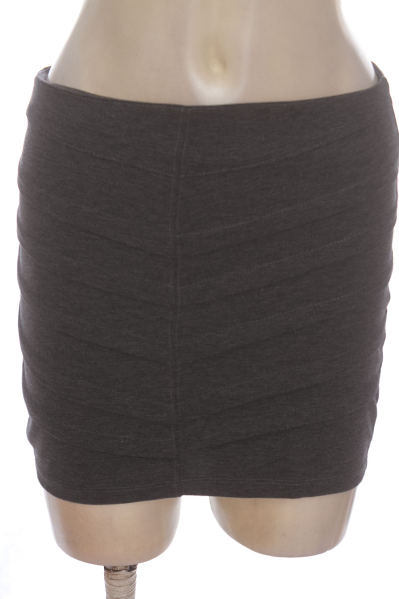 Falda color Gris - Basic House