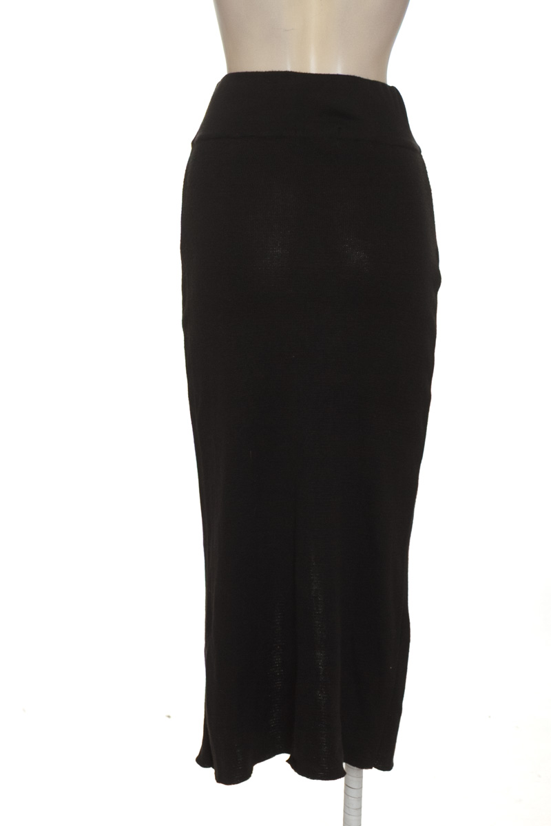 Falda color Negro - Loopzu