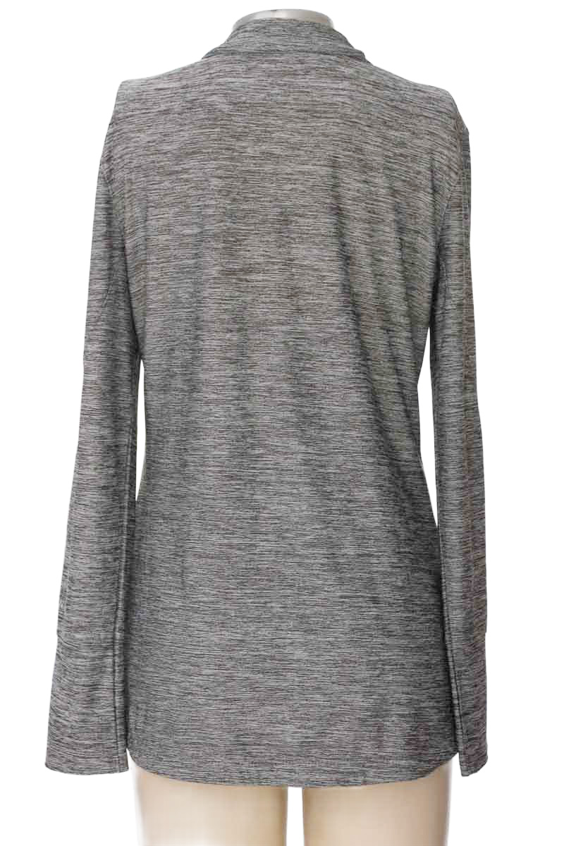 Ropa Deportiva / Salida de Baño color Gris - Diadora