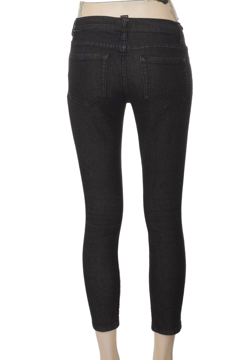 Pantalones color Negro - Forever 21