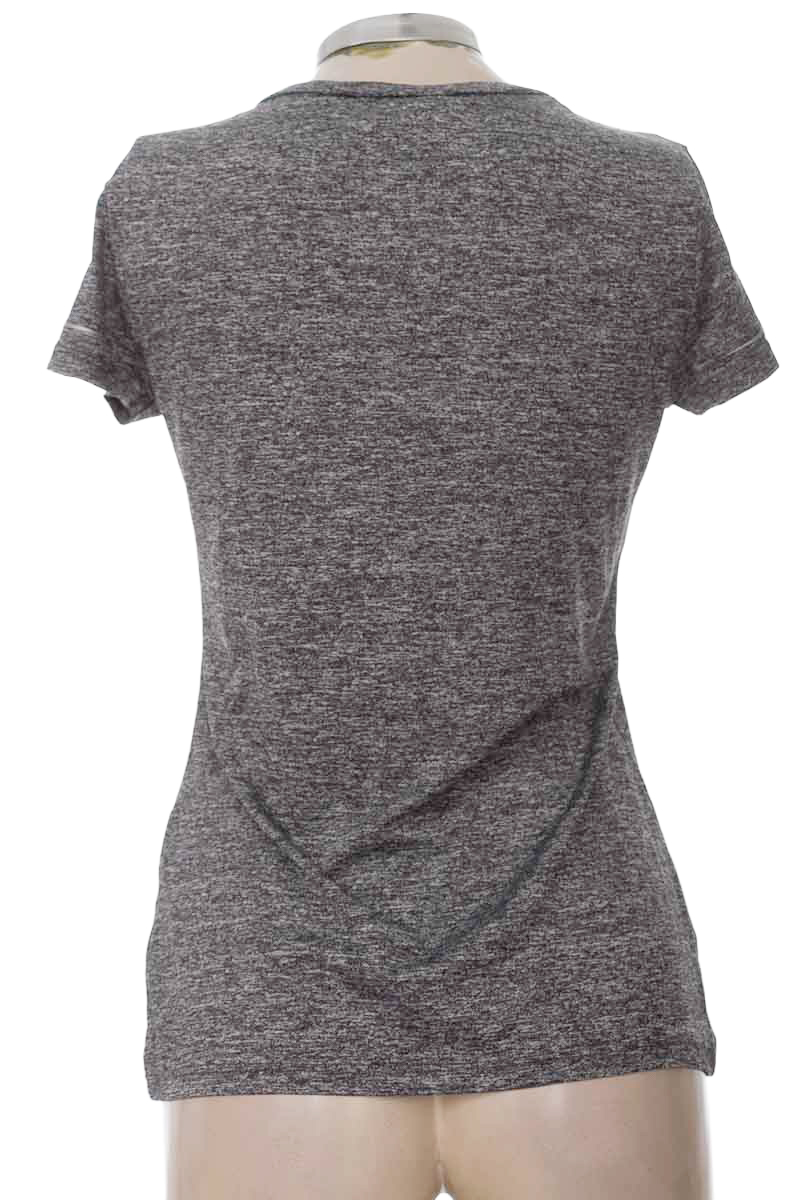 Ropa Deportiva / Salida de Baño color Gris - PATPRIMO