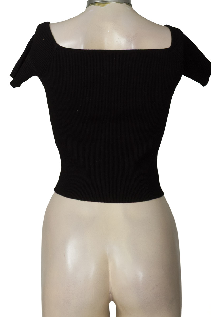 Top / Camiseta color Negro - Zara