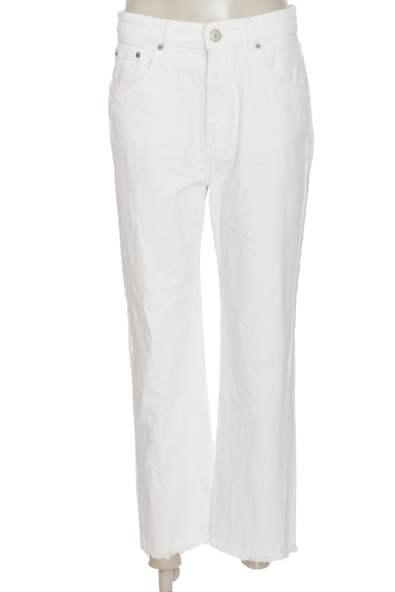 Pantalones color Blanco - Pull & Bear