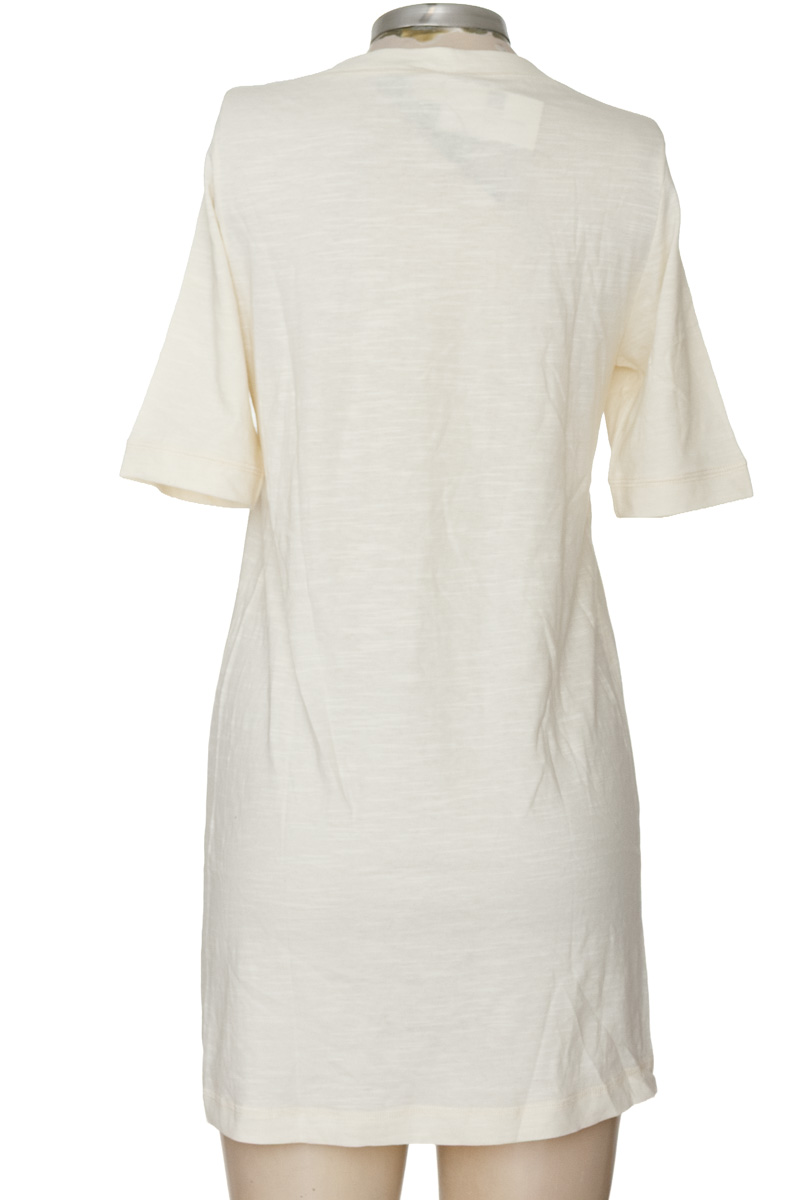 Top / Camiseta color Blanco - Awada