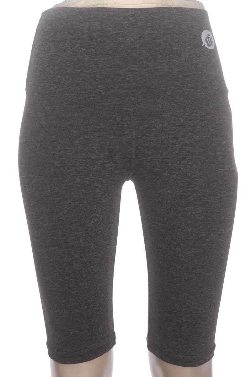 Ropa Deportiva / Salida de Baño color Gris - Under Fit