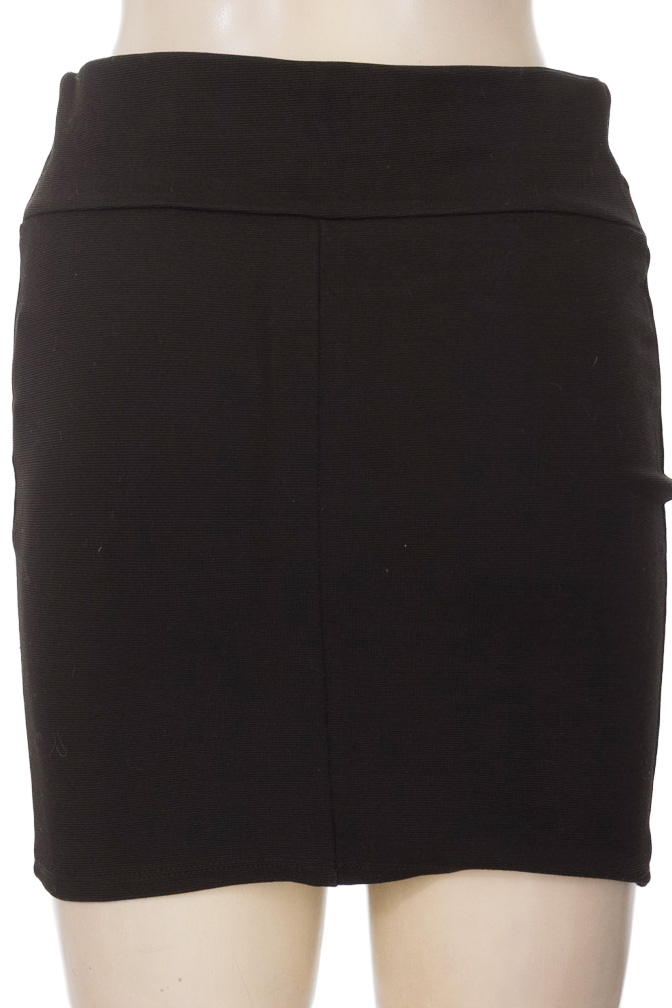 Falda color Negro - Stradivarius