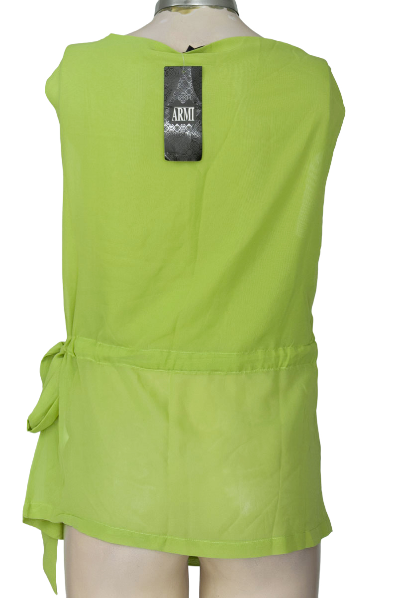 Top / Camiseta color Verde - Armi