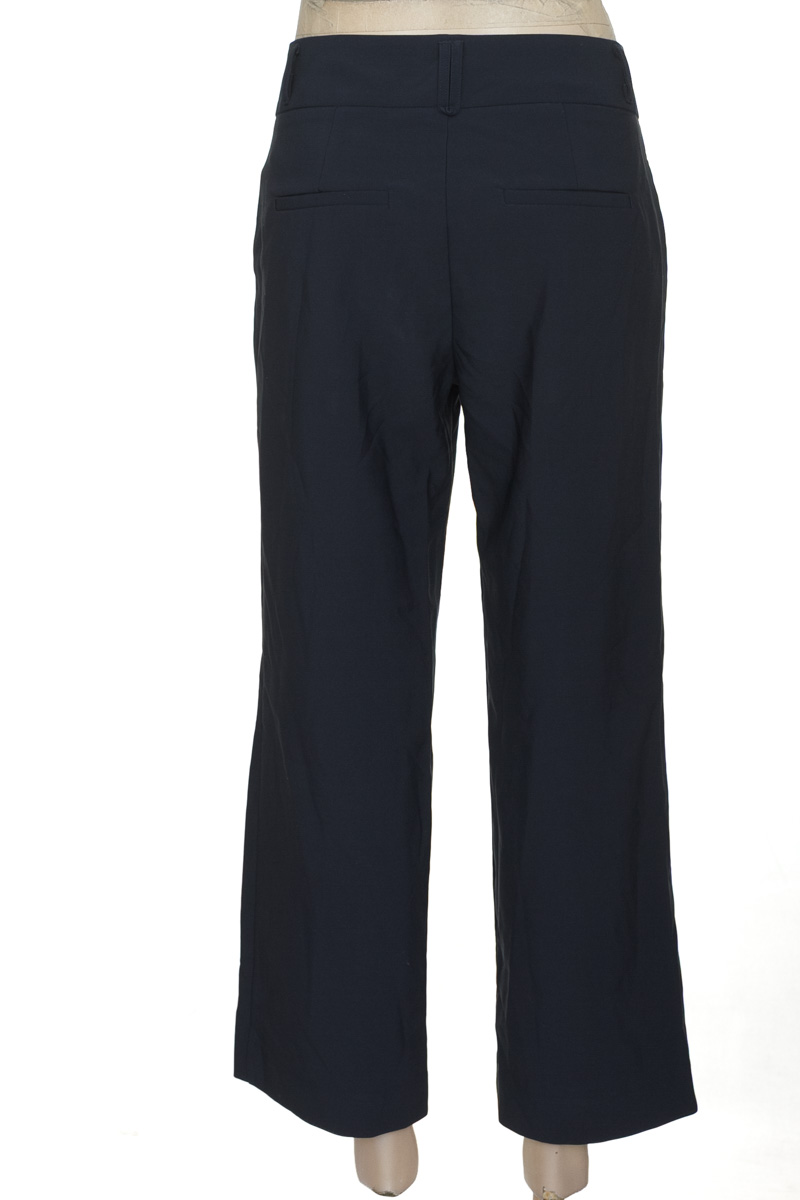 Pantalones color Azul - XUSS